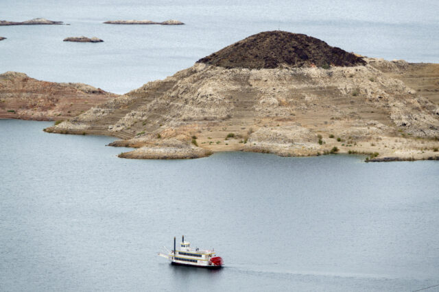 Aviso do lago Mead emitiu: "Aguardar -se de uma faca '

