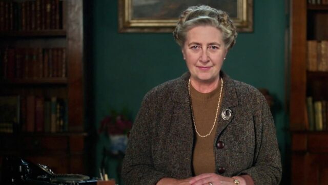Captura de tela do site da BBC Maestro mostrando o curso de redação de Agatha Christie