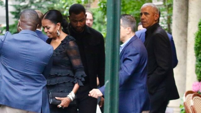 0527-Barak-Michel-Obama-Obama-NYC-Hotel-Sub1