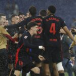 Jogadores do Barcelona, ​​15 de maio de 2025 na quinta -feira, Barcelona, ​​estádio olímpico da Espanha Lluis Companys no final da partida de futebol espanhola da La Liga entre Barcelona e Esganol.