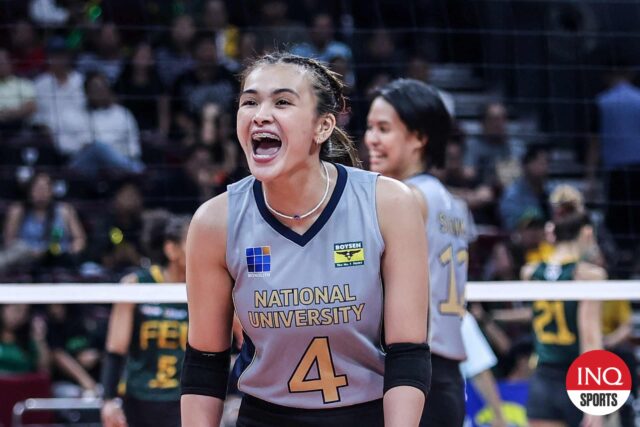 NU Lady Bulldogs 'Bella Belen, UAAP temporada 87 Feu Lady Tamaraws contra o jogo de vôlei feminino