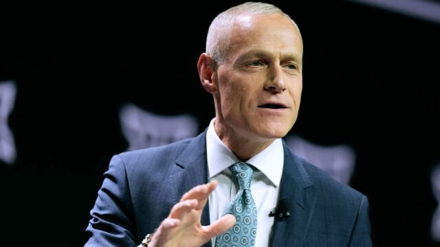 Big 12 Chief: Big Ten, Dry deve servir a todo o futebol

