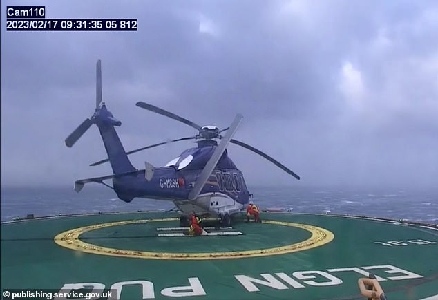Blade de helicóptero acabou de perder um trabalhador de petróleo O helicóptero Airbus H175 tinha apenas seis passageiros para Elgin - cerca de 135 milhas marinhas a leste de Aberdeen
