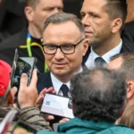 Boniek de assinar as declarações do presidente Duda sobre leis. "Seria mais interessante na igreja"