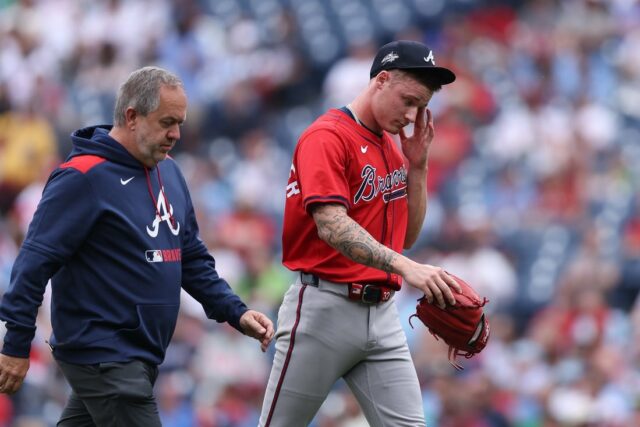 MLB: Jogo um-Atlanta Braves na Filadélfia Phillies