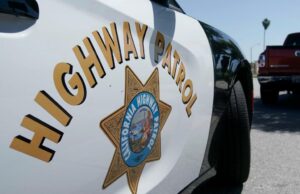 Um preso, outro em fuga após perseguição em East Bay, dizem autoridades CHP: Mulher grávida de San Jose morre após o acidente da I-280