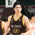 Carl Tamayo para o Changwon LG Sakers nas finais da Liga de Basquete Coreano (KBL)