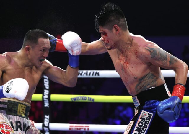 Charly Suarez perde para Emanuel Navarrete WBO Super Bantamweight Boxing