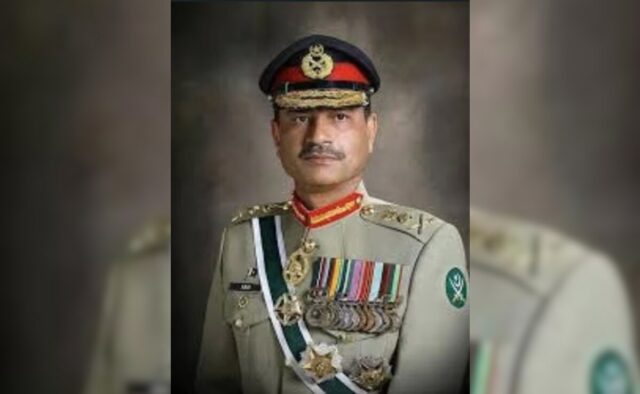 Chefe do Exército Pak promovido a marechal de campo após a cirurgia Sindoor Drubbing

