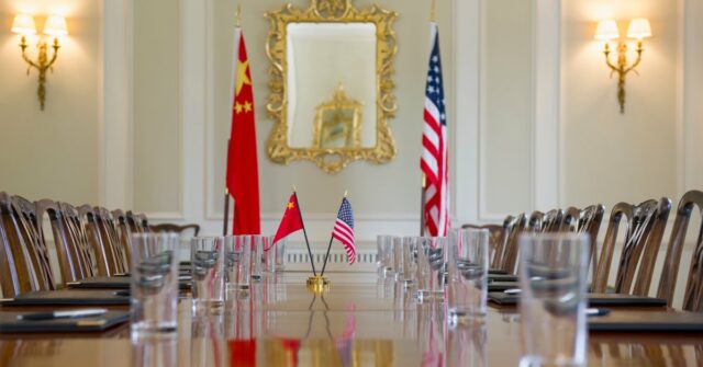 China e EUA organizam as primeiras discussões comerciais significativas na atual guerra tarifária Trump



