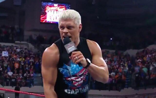 Cody Rhodes de 39 anos -Ally, WWE Saturday Night Main fechado