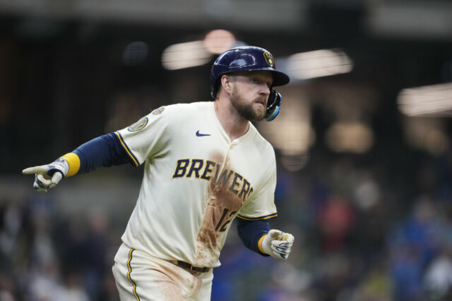 Com Harper Bryce ainda "de dor", a reunião de Rhoskins Rhoskins poderia estar no futuro de Phillies?

