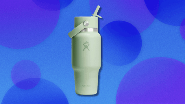 Compre um grande frasco hidrelétrico pelo preço mais baixo de todos os tempos na Amazon e mantenha -se hidratado

