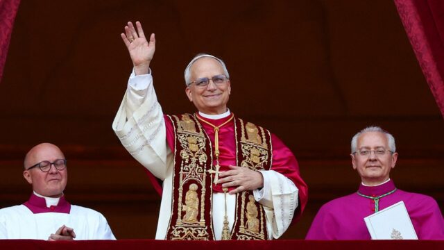 Conheça o Papa Leo XIV, o primeiro papa eleito na América



