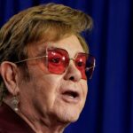 "Criminal": Elton John perdoa os planos do governo de direitos autorais do governo do governo