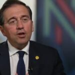 O ministro das Relações Exteriores José Manuel Albares usou uma entrevista com a BBC, que indicava que o futuro relacionamento do Reino Unido com a UE estaria ligado ao futuro do enclave histórico.
