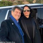 Sheila Caruana, 59, (à direita) do Maltês, ficou com a propriedade multimilionária de Alan Lorenz (à esquerda) quando ele morreu em 2021, com 78 anos
