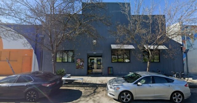 Desenvolvedor ocupado continua a compilar imóveis para o bairro de Oakland

