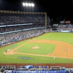 Dodgers coloca a rede depois de cair o ventilador de concreto