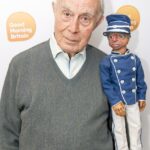 David Graham, que morreu no ano passado, aos 99 anos, era conhecido como a voz do Dalekov e era amado como avô de Pappa Pigs (na foto em 2017)