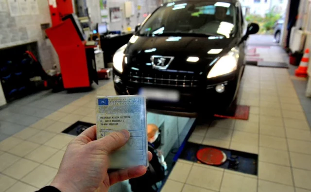 Drozy para o exame técnico do carro em 2025. De junho, mudanças para os motoristas



