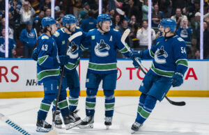 Elliotte Friedman lista os altos candidatos na lista de Canucks para o próximo papel de HC além de Adam Foote e Manny Malhotra fechado