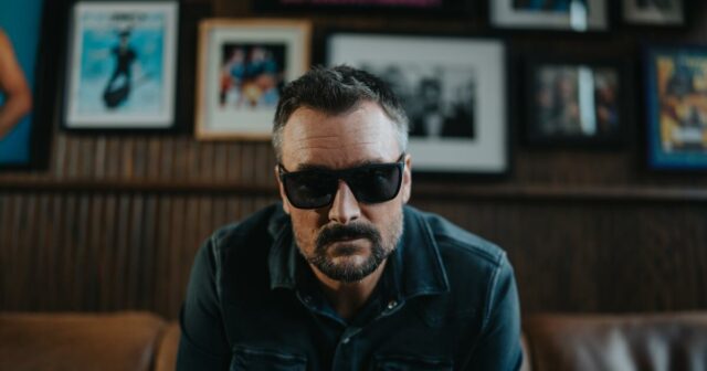 Eric Church em seu novo álbum inspirado em Nova Orleans e naquele conjunto de polarização de Stagecoach



