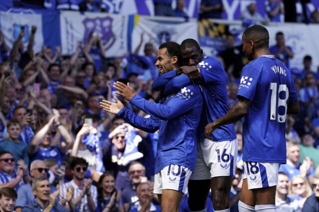 Ilİman Ndiaye Everton Goodison Park Premier League