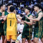 UAAP As finais do torneio de vôlei masculino contra o Feu Tamaraws Nu Bulldogs na temporada 87.