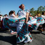 Osblado Rodriguez, com Federacion de Clubes Zacatecanos del Norte de Califórnia, se apresenta durante o 2º Parade de Celebração de San Jose Cinco de Mayo em San Jose, Califórnia, no domingo, 4 de maio de 2025. O desfile estava ao longo da King Road, da Alum Rock Avenue à Virginia Avenue. (NHAT V. Meyer/Bay Area News Group)