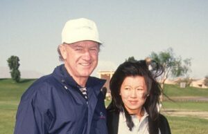 Gene de cemitério secreto Hackman e um túmulo não marcado, onde apenas uma honra enigmática está … todos organizados por crianças que reduziram de US $ 80 milhões Gene Hackman (95 anos) e sua esposa Betsy Arakawa (65 anos) estão enterrados em uma terra não marcada à beira de Santa Fe, o Daily Mail pode revelar