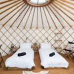 Yurtel, Glamping Company, com sede em Corsham, Wiltshire, parou de negociar em 8 de maio, apenas algumas semanas antes do festival