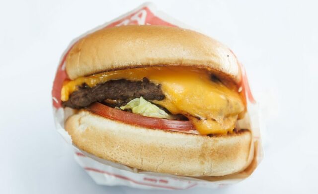 In-N-Out Burger executa uma lista das principais correntes de hambúrguer

