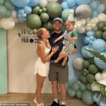 Emilie Kiser enviou um clima no Arizona contra várias agências para impedir que o registro da morte de seu filho seja público