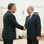 O ex -advogado imobiliário Steve Witkoff se reuniu com Vladimir Putin, na Rússia, na sexta -feira, em meio a negociações contínuas sobre o final da invasão ucraniana