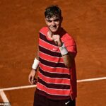 Jack Draper venceu João Fonseca para chegar aos 16 últimos do Aberto da França em Roland Garros