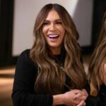 Jessi Ngatikaura A vida secreta das esposas mórmons naquela época e agora