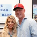 Jessica Simpson e Eric Johnson ainda falam e olham o tempo todo no meio da separação