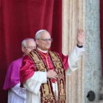 João Paulo II, Benedict XVI e Franciszek gostavam de futebol. O novo papa é um fã de ...