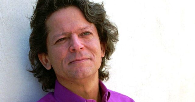 Johnny Rodríguez, estrela do país mexicano -americano, morto aos 73 anos

