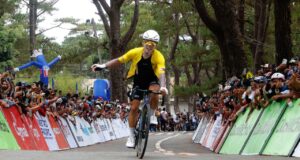 Joo fica duro e posta a vitória mais próxima da turnê de todos os tempos