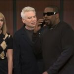 Saturday Night Live Royalty Mike Myers, 61 anos, voltou à série de comédia de esboço neste fim de semana para se divertir em um dos momentos mais incríveis da televisão ao vivo com Kenan Thompson (47)