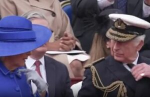 Keir vem em socorro! O primeiro -ministro segurou e dá à rainha Camille uma garrafa de água durante uma inspeção militar v O primeiro -ministro Keir Starmer veio resgatar a rainha Camilla durante as festividades de hoje no dia (foto)