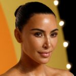 Kim Kardashian Trial Live: Star Confront Paris Gang Gang 'Suspeito acusado de amarrá -lo a uma sala de tiro em US $ 10 milhões