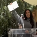 KM Kardashian Atualização da Faculdade de Direito