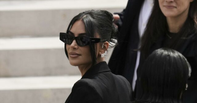 Kim Kardashian detalha a confusão, terror do roubo de Paris: 'absolutamente' ele pensou que ia morrer

