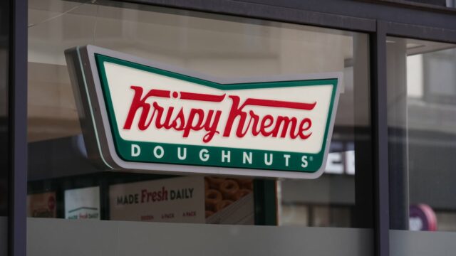 Krispy Kreme dará donuts gratuitos a todos os clientes no sábado, 7 de maio. Como obter o seu.




