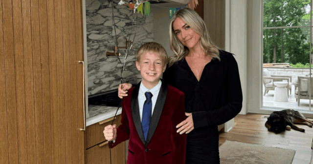 Kristin Cavallari e seu filho Jaxon usam trajes correspondentes a seu pedido: 'Meu coração explodiu'