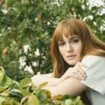 Leighton Meester: Mais do que apenas a esposa da namorada da Internet