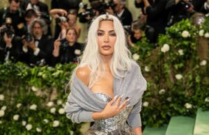 Lista de convidados com uma gala vazada O Met Gala está quase em andamento e parece que a famosa lista de convidados apertada poderia ter vazado.
